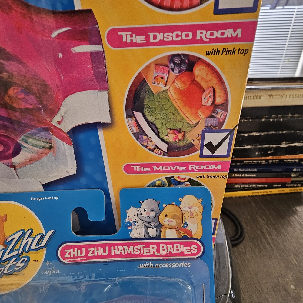 Vintage ZhuZhu Pets Lot - Picture 4 of 5